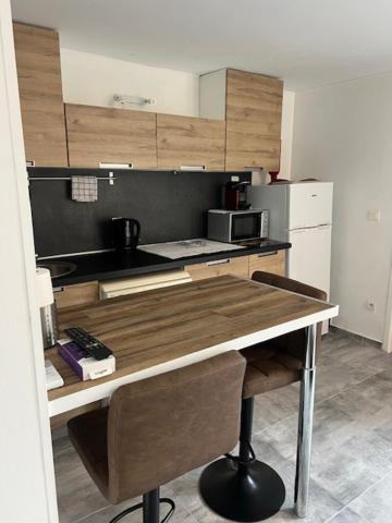 Cavaliere Studio 2 Pers Terrasse Le Lavandou Exterior foto